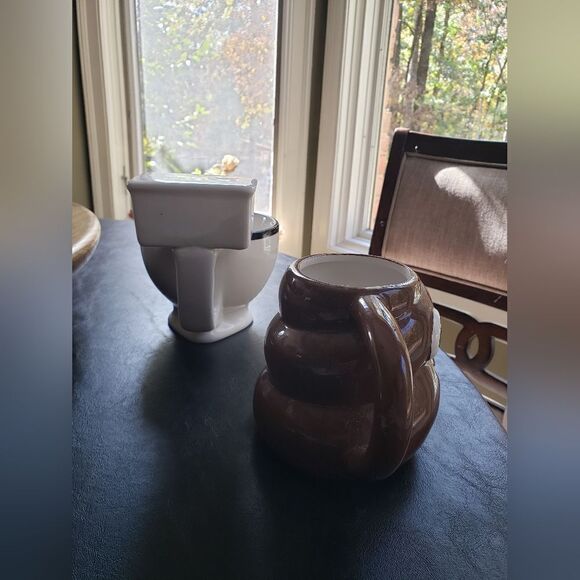 Novelty Mugs (2) - Picture 3 of 10